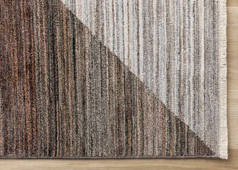 5' X 8' White Area Rug