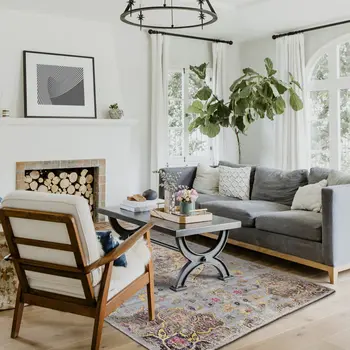 5' X 8' Blue And Yellow Area Rug