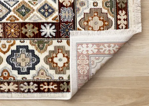 5' X 8' Cream Area Rug