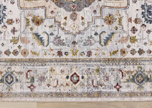 5' X 8' Cream And Blue Area Rug