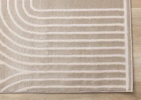 8' X 11' Beige And Cream Geometric Area Rug