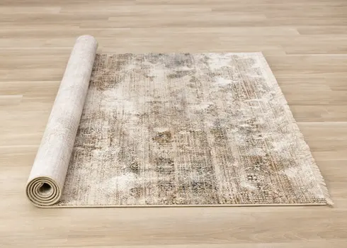 5' X 8' Cream And Blue Area Rug