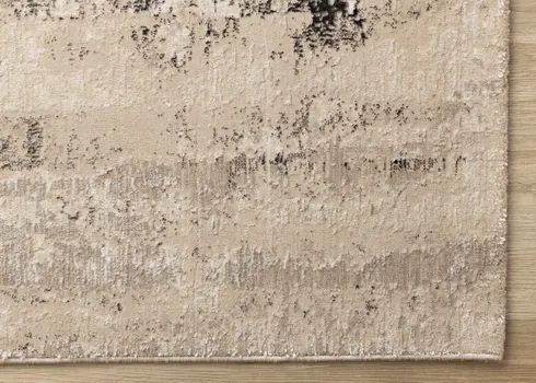 5' X 8' Beige And Black Area Rug