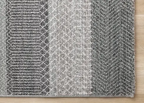 5' X 8' Gray And Taupe Geometric Area Rug