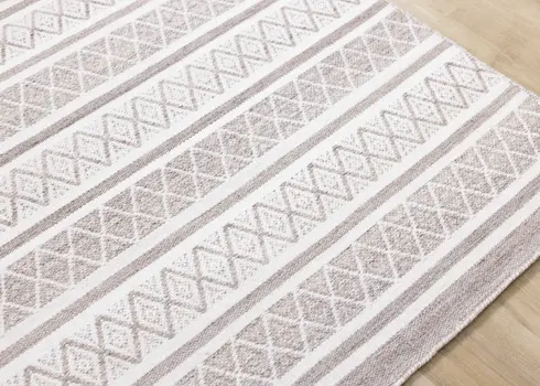 8' X 11' Cream And Gray Geometric Hand Woven Area Rug