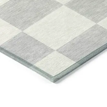 9' X 12' Silver And Ivory Geometric Washable Indoor Outdoor Area Rug