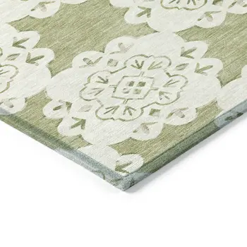 5' X 8' Artichoke Green And Ivory Quatrefoil Washable Indoor Outdoor Area Rug