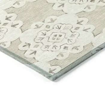 8' X 10' Beige And Ivory Quatrefoil Washable Indoor Outdoor Area Rug