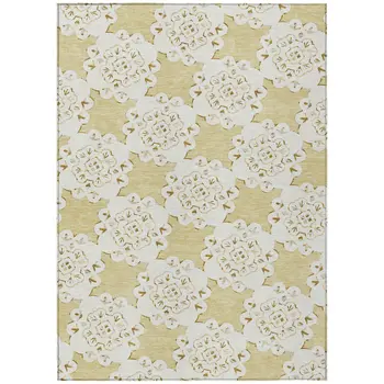 9' X 12' Wheat And Ivory Quatrefoil Washable Indoor Outdoor Area Rug