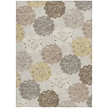 5' X 8' Pearl Ivory And Wheat Quatrefoil Washable Indoor Outdoor Area Rug