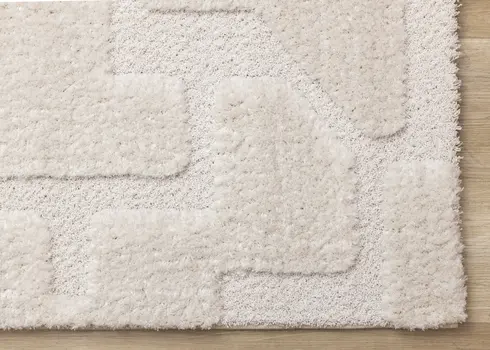8' X 11' White And Cream Geometric Area Rug