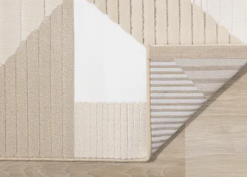 5' X 8' Beige And Cream Geometric Area Rug