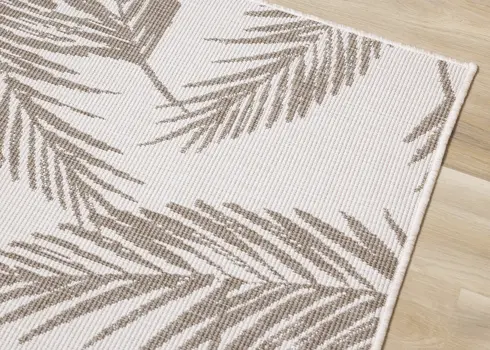 5' X 8' Taupe And Cream Botanical Leaves Area Rug