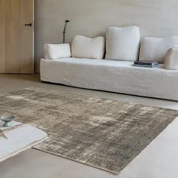 5' X 8' Gray And Off White Abstract Area Rug