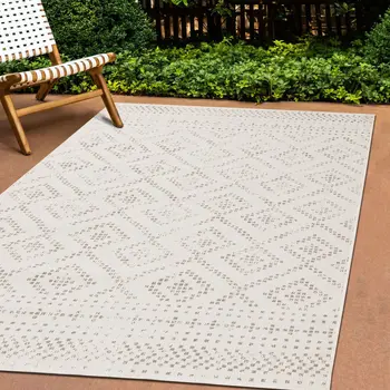 5' X 8' Taupe And Cream Geometric Area Rug