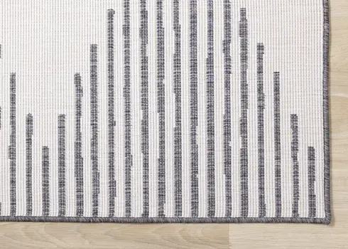 8' X 11' Gray And Beige Geometric Area Rug