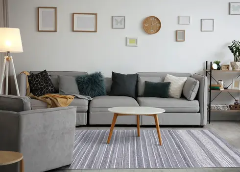 5' X 8' Gray And White Striped Hand Woven Area Rug