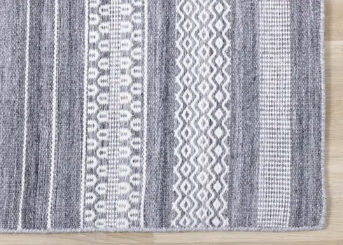 5' X 8' Gray And White Striped Hand Woven Area Rug