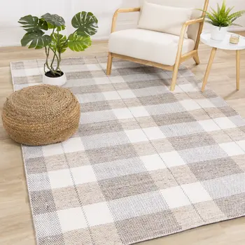 8' X 11' Cream And Gray Geometric Hand Woven Area Rug