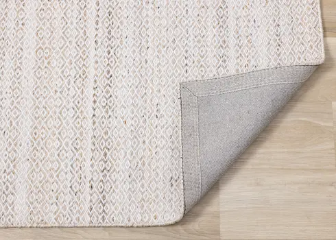 5' X 8' Cream And Beige Geometric Hand Woven Area Rug
