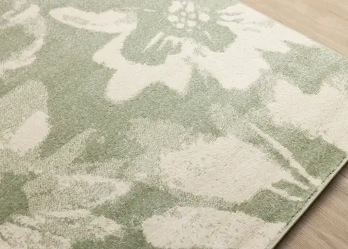 5' X 8' Green And Cream Botanical Leaves Area Rug