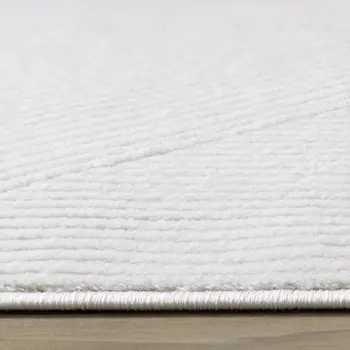 8' X 11' Cream And White Geometric Area Rug