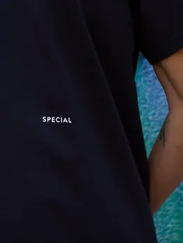 Special T-shirt - Black