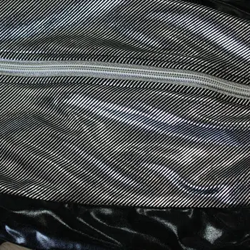 schwarze Wetlook Beinstulpen S/3046 S/M mit silbernen Kragen von Andalea Dessous