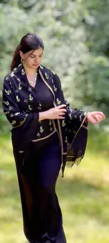 Limited Edition Black and Green Paisley Wool Shawl