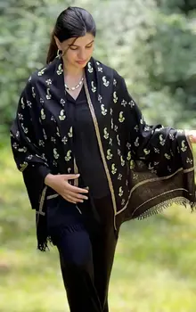 Limited Edition Black and Green Paisley Wool Shawl