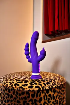 Iris- The Suction Cup Vibrator of your Wildest Dreams