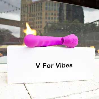 Feronia - The Licking Vibrator, Rotating Head G-Spot Vibrator & Clit Licker