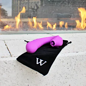 Feronia - The Licking Vibrator, Rotating Head G-Spot Vibrator & Clit Licker