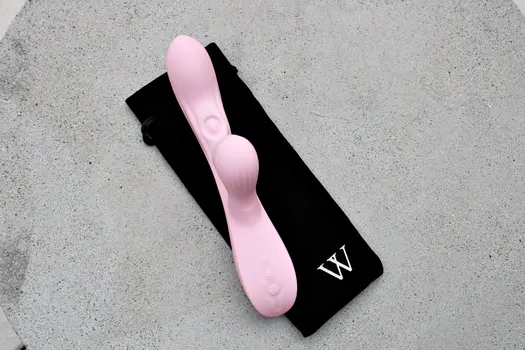 Juventus - The Ultimate Rabbit, Tapping, G-Spot, and Sucking Vibrator