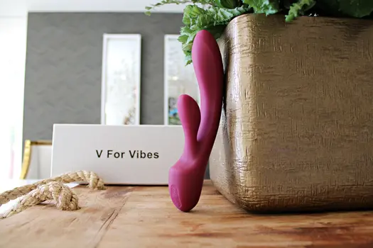 Paget - The Discreet Vibrator