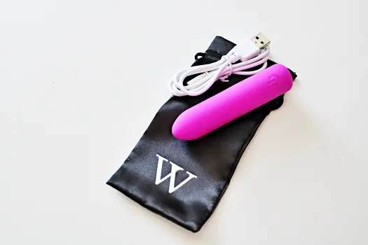 Alemonia - The Exquisite Bullet Vibrator