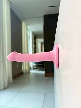 Psyche – The Perfect Blend of Elegance and Power in a Small Pink Dildo