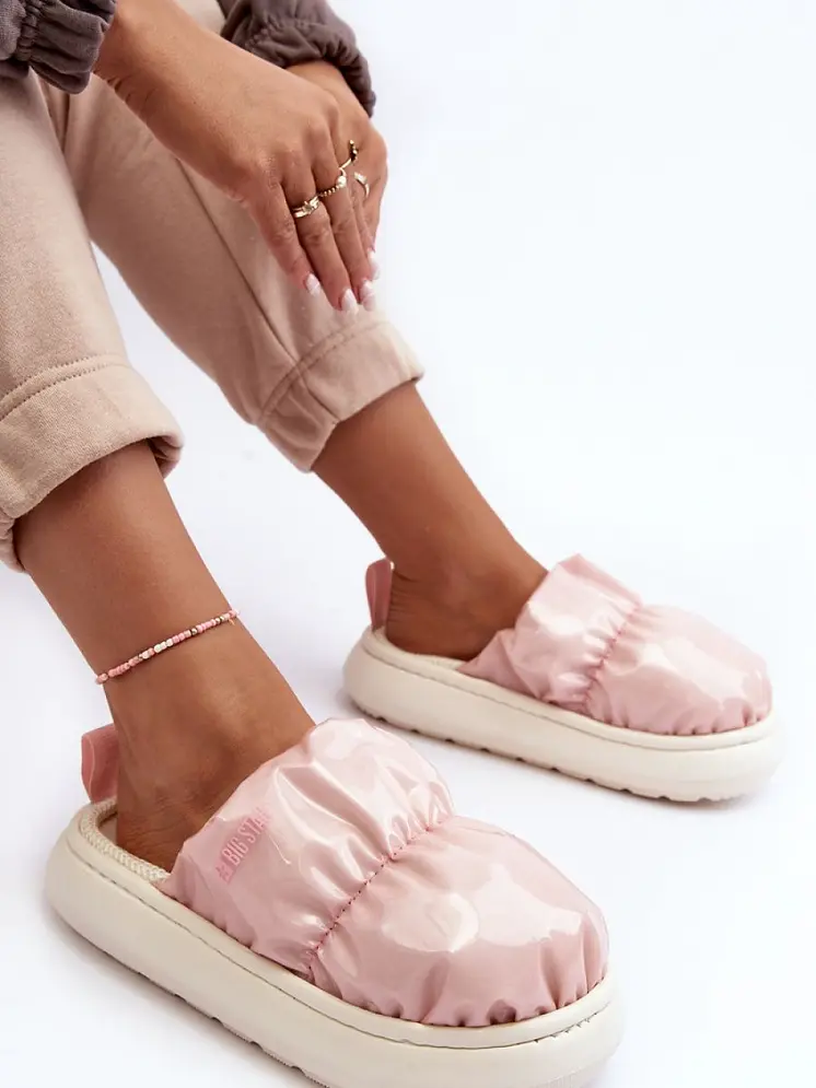 Slippers model 188673 Step in style