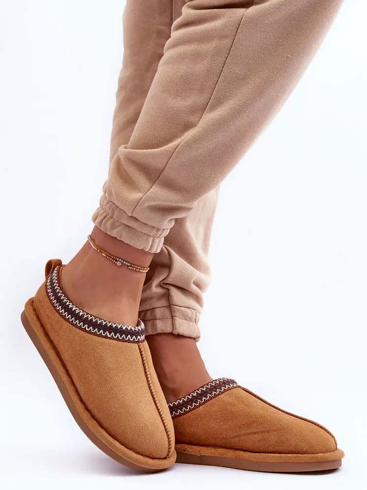 Slippers model 188681 Step in style