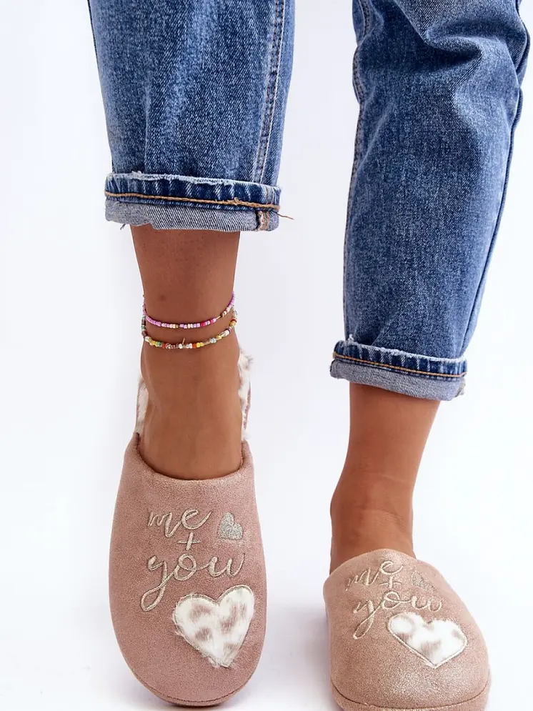 Slippers model 189100 Step in style