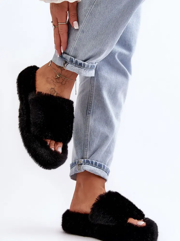 Slippers model 190673 Step in style