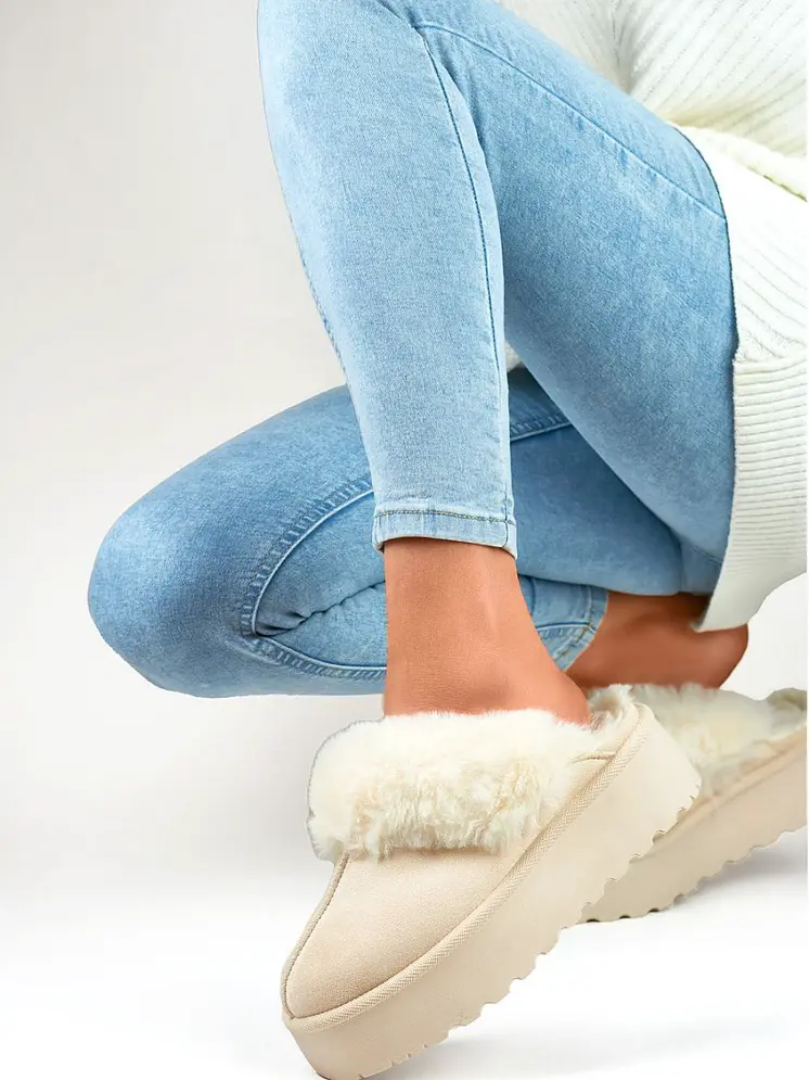 Slippers model 191297 PRIMO