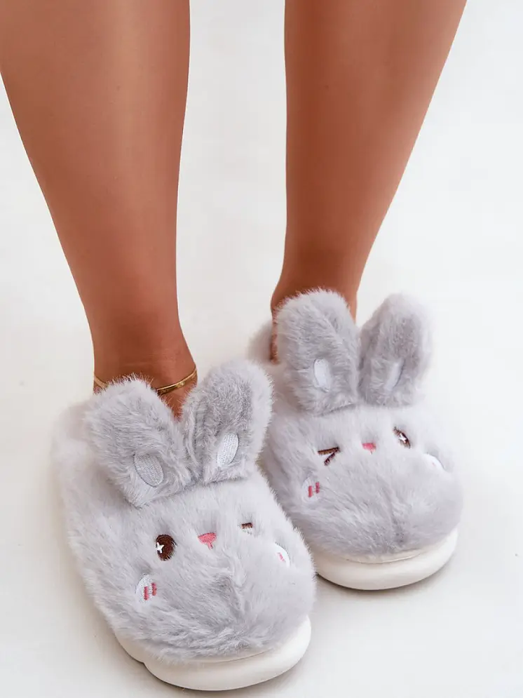 Slippers model 204649 Step in style