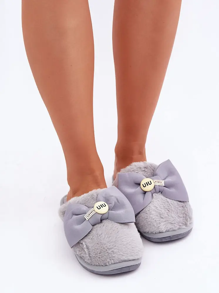 Slippers model 204925 Step in style