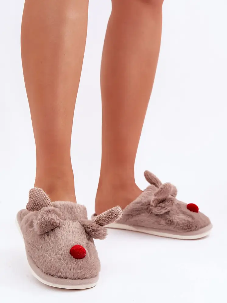 Slippers model 204939 Step in style