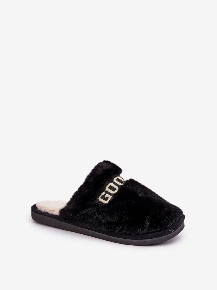 Slippers model 204940 Step in style