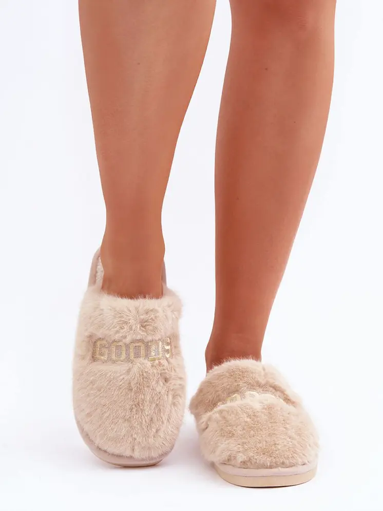 Slippers model 204943 Step in style