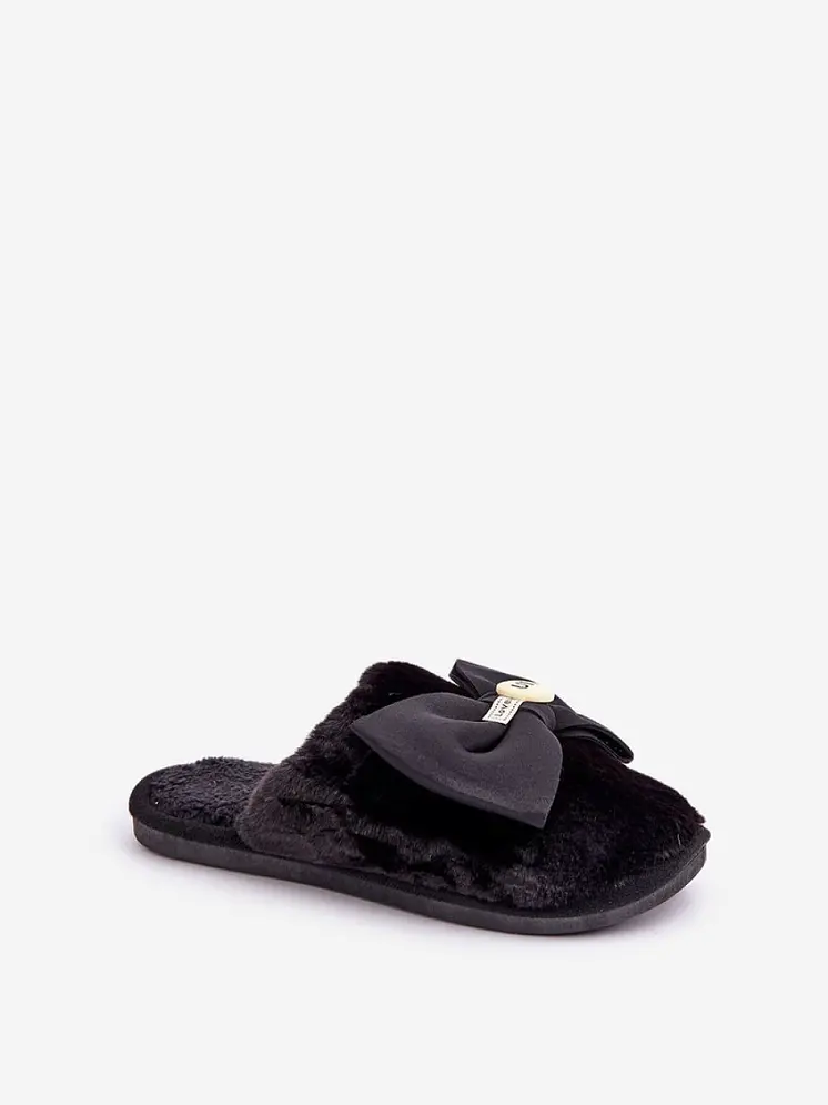 Slippers model 204951 Step in style