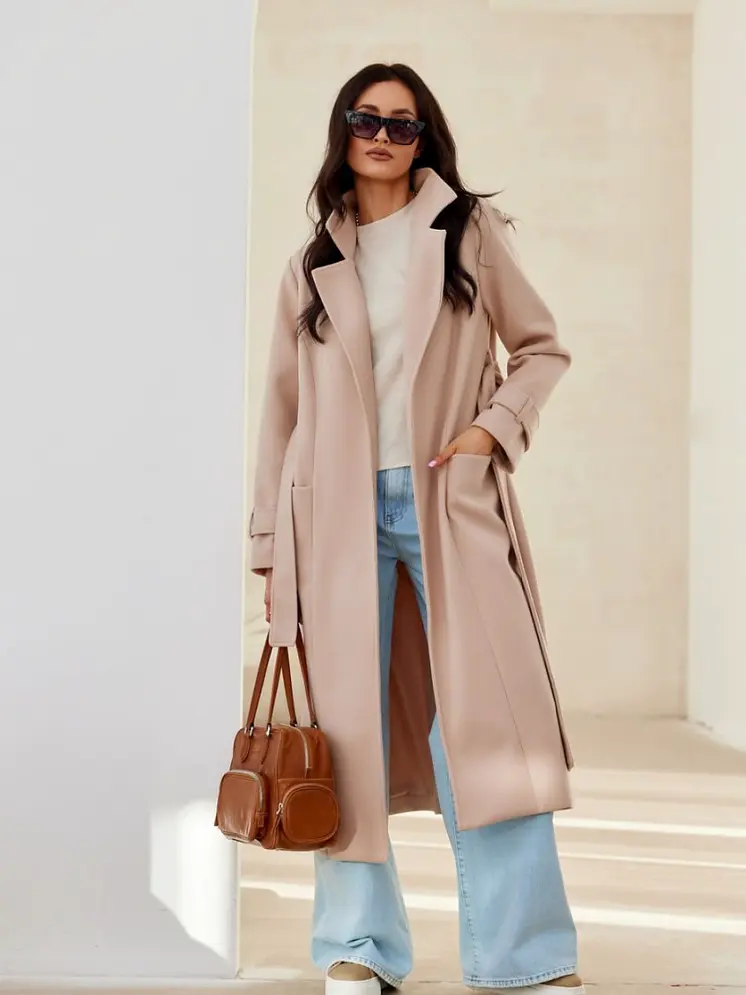Coat model 206987 Roco Fashion
