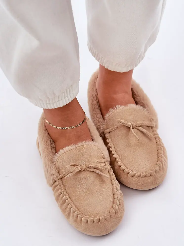 Slippers model 208426 Step in style